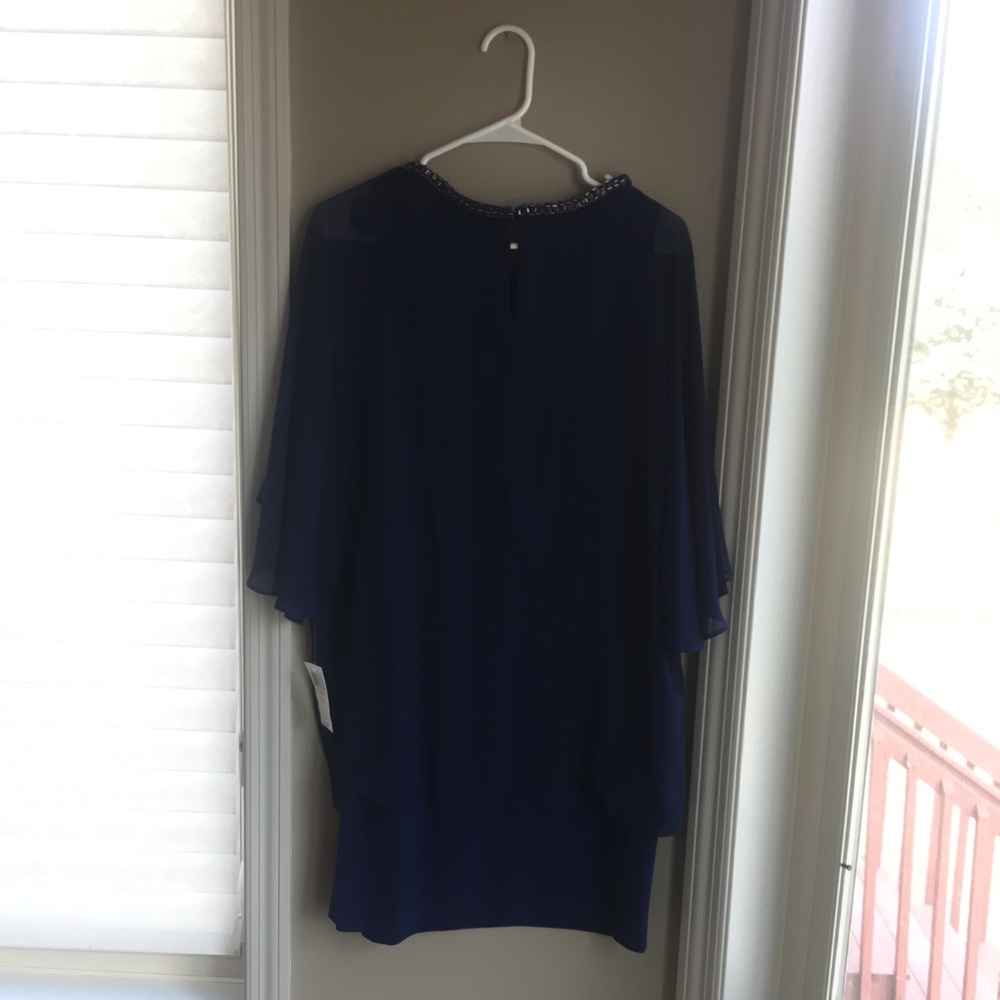 MSK Blue Gown - Picture 4 of 6